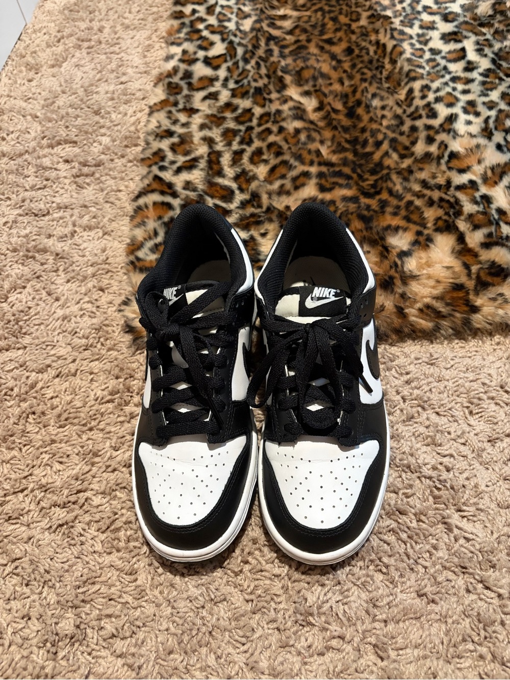 Nike Women’s Black and White Low-Top Sneakers